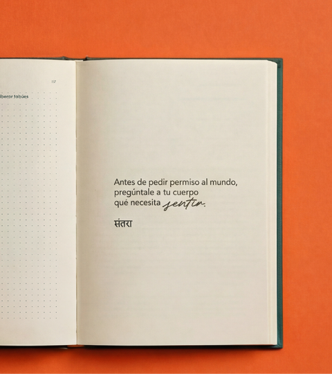 Journal de escritura consciente SANTRA - La tierra que habita en ti.